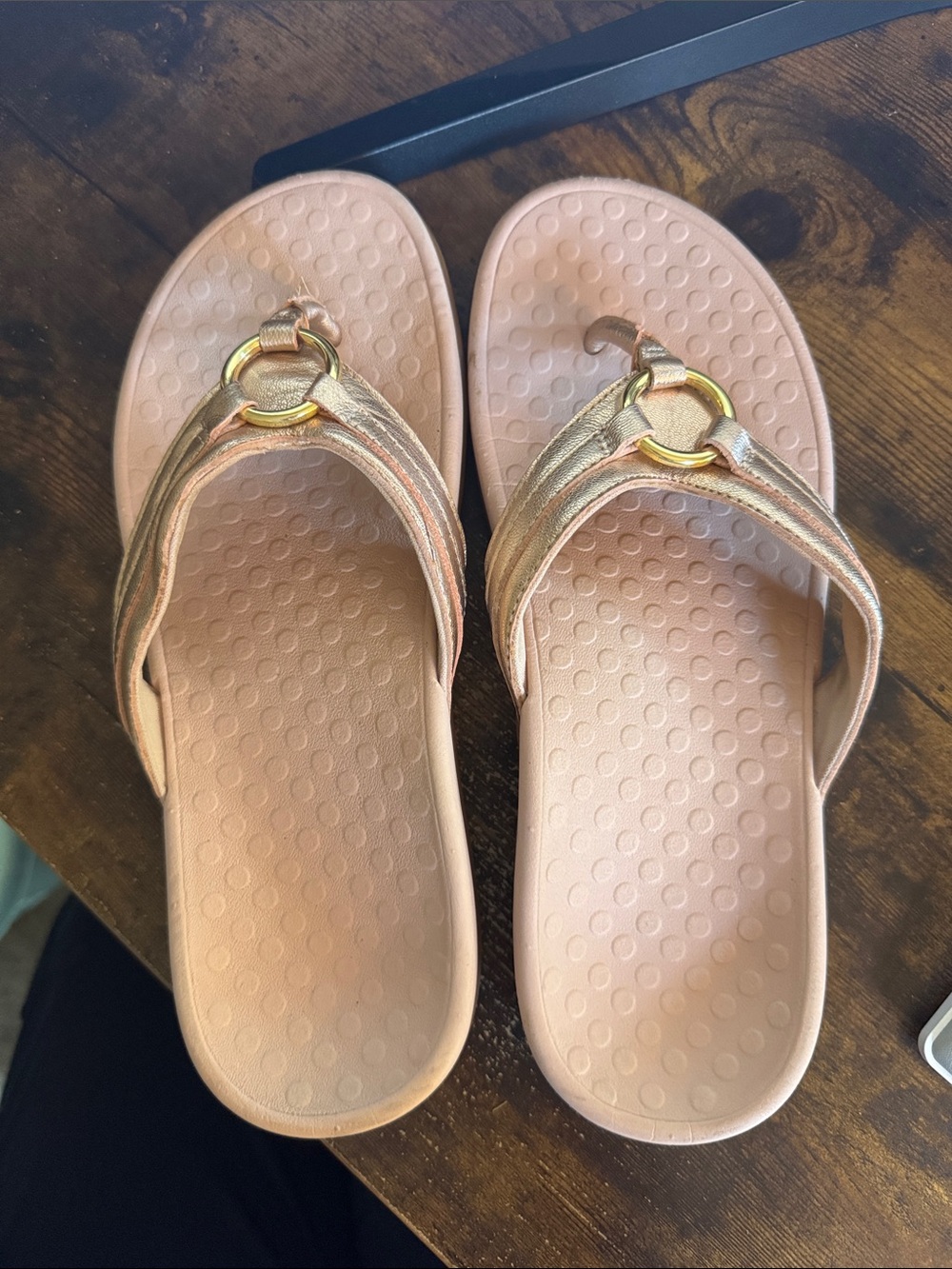 Vionic Rose Gold Metallic Thong Sandals with Gold Ring Accent - Picture 3 of 4